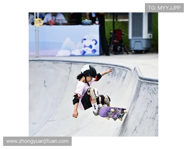 成都滑板队战术分析：防守与反击的得失之道